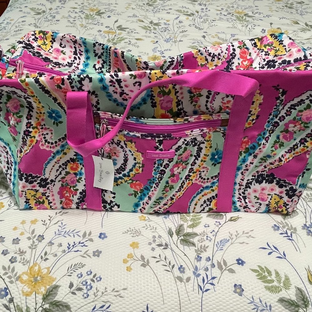 Vera Bradley Wildflower Paisley Lighten Up Large Travel Duffle - NWT